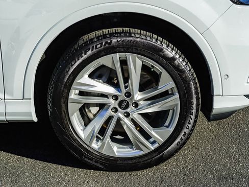 Used 2021 Audi Q7 2.0T Premium w/ Convenience Package image 20