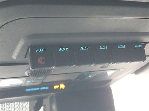 Used 2023 Ford Bronco Outer Banks image 24