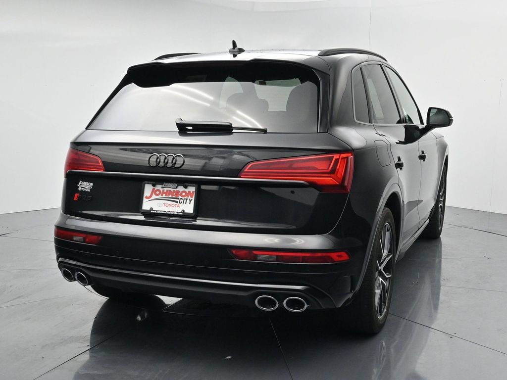 Used 2024 Audi SQ5 Premium Plus AWD/4WD image 6