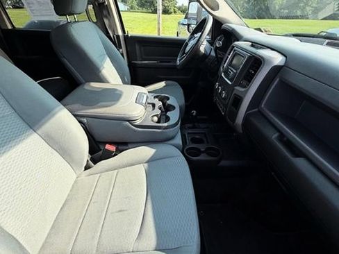 Used 2017 RAM 2500 Tradesman w/ Chrome Appearance Group AWD/4WD image 22