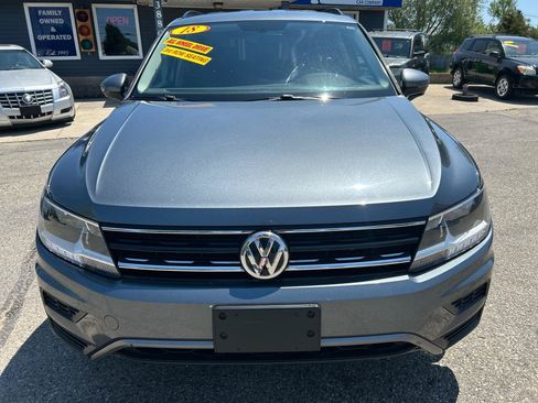 Used 2018 Volkswagen Tiguan SE w/ 3rd Row Seat Package AWD/4WD image 6