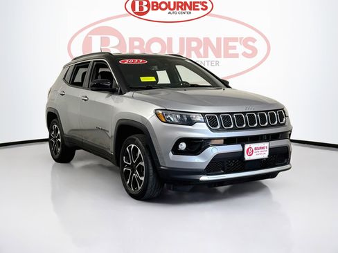 Used 2023 Jeep Compass Limited AWD/4WD image 1