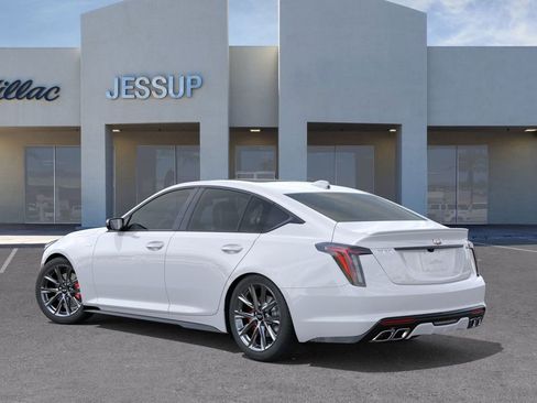 New 2026 Cadillac CT5 V image 3