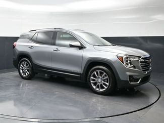 Used 2024 GMC Terrain SLT video 3