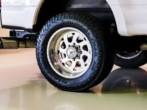 Used 2017 Ford F250 Platinum w/ Platinum Ultimate Package image 53