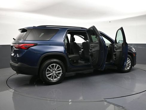 Used 2023 Chevrolet Traverse LT w/ LPO, Floor Liner Package AWD/4WD image 32