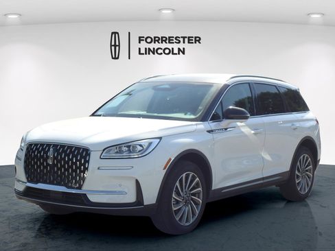 Used 2024 Lincoln Corsair Reserve w/ Equipment Group 201A AWD/4WD image 7