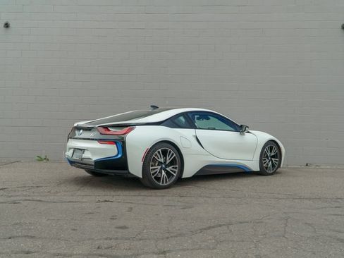 Used 2015 BMW i8 AWD/4WD image 7