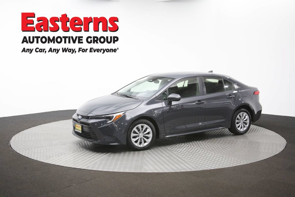 Used 2023 Toyota Corolla LE FWD image 56