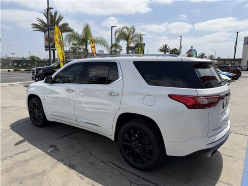 Used 2020 Chevrolet Traverse Premier FWD image 60