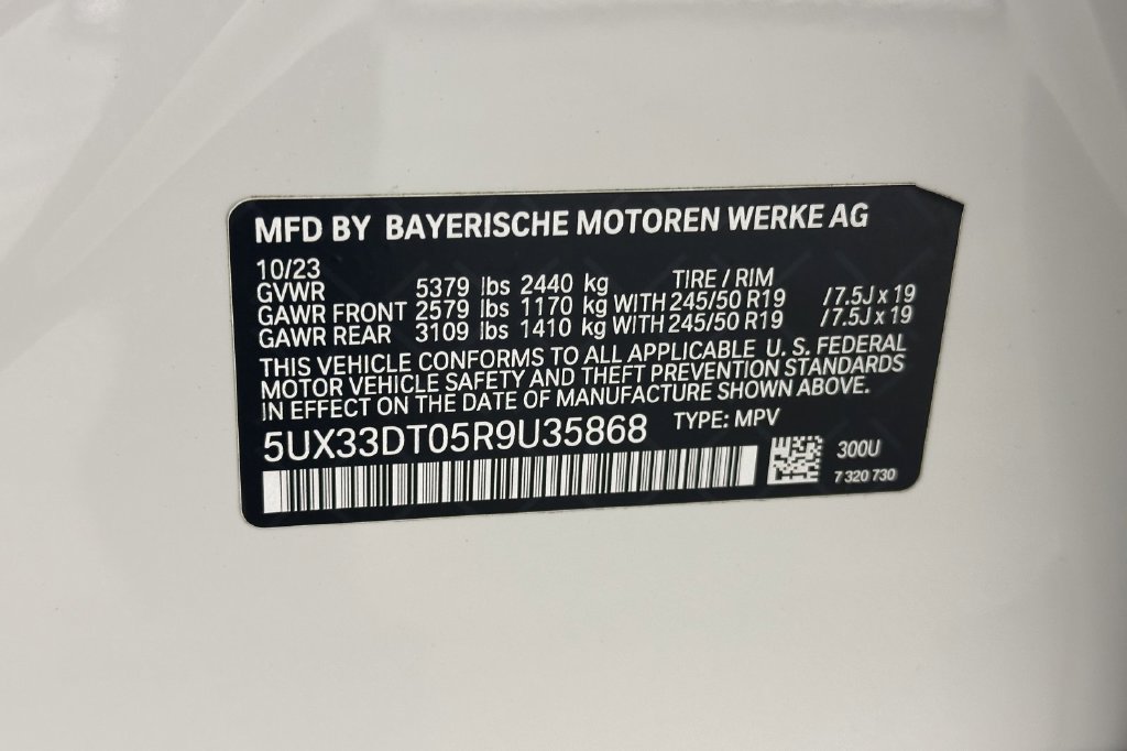 Used 2024 BMW X4 xDrive30i w/ M Sport Package AWD/4WD image 38