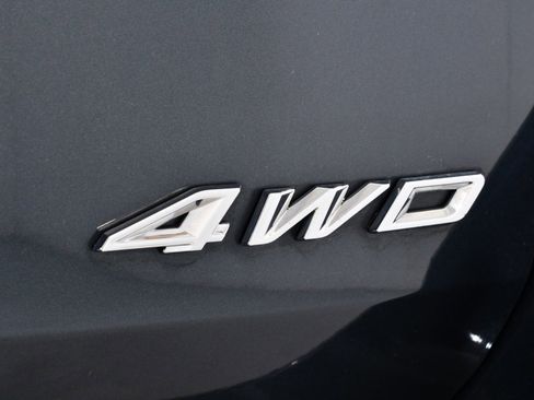 Used 2023 Ford Explorer XLT w/ Equipment Group 202A image 22