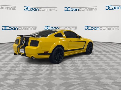 Used 2005 Ford Mustang GT image 8