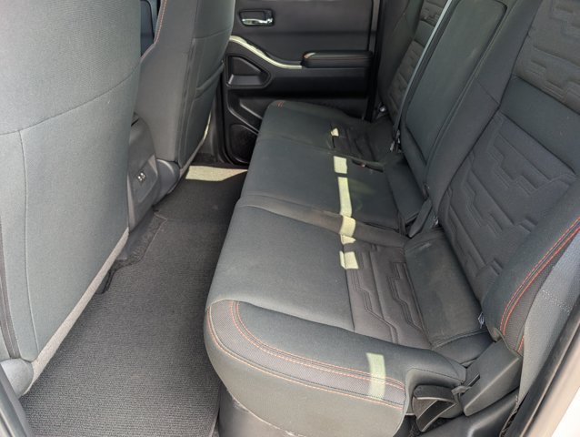 Used 2024 Nissan Frontier PRO-4X w/ Off-Road Protection Package AWD/4WD image 29