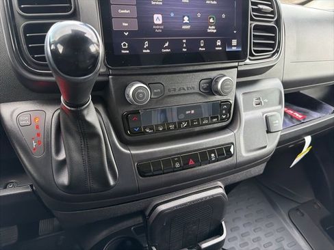 New 2025 RAM ProMaster 3500 w/ Premium Convenience Group image 12