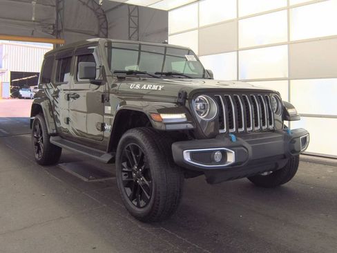 Used 2022 Jeep Wrangler Unlimited Sahara w/ Safety Group image 3