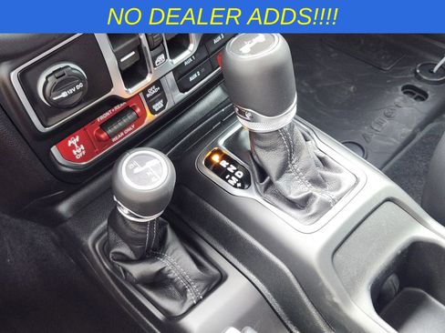 New 2026 Jeep Wrangler Unlimited Rubicon AWD/4WD image 19