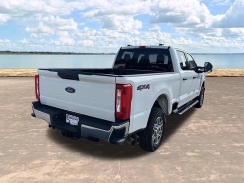 Used 2025 Ford F250 XLT AWD/4WD image 8