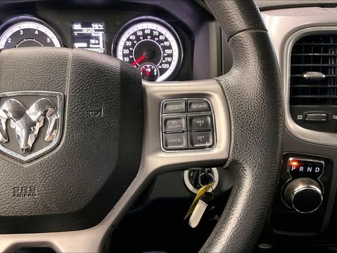 Used 2022 RAM 1500 Classic SLT RWD image 18