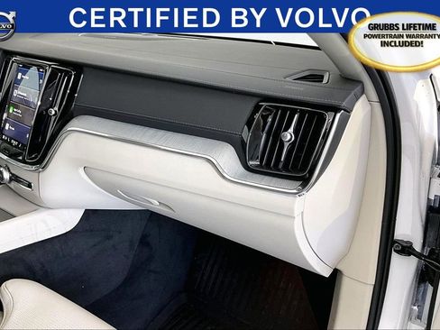 Used 2025 Volvo V60 B5 Cross Country Ultra w/ Protection Package Premier image 21