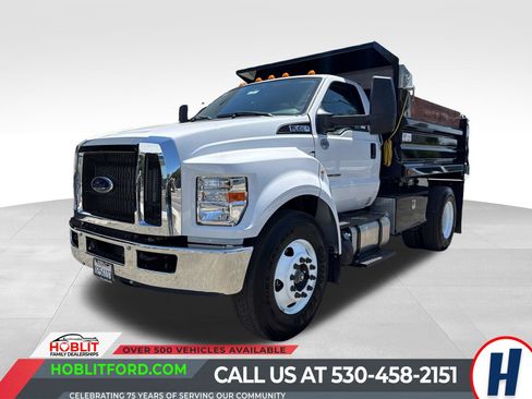Used 2023 Ford F650 2WD Regular Cab Super Duty image 1