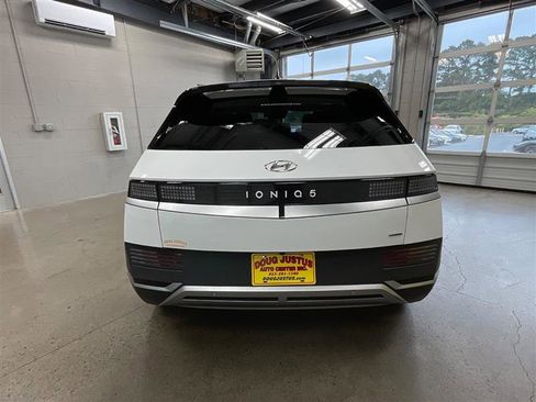 Used 2024 Hyundai Ioniq 5 SEL AWD/4WD image 4