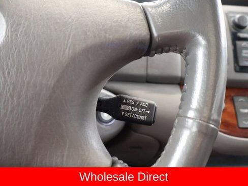 Used 2004 Toyota Camry LE image 19