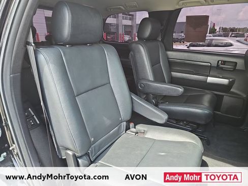 Used 2019 Toyota Sequoia TRD Sport w/ TRD Sport Premium Package AWD/4WD image 39