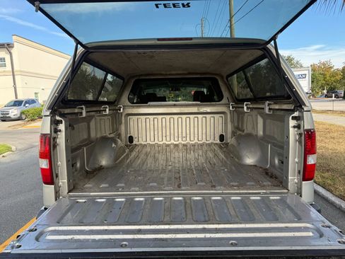 Used 2006 Ford F150 XLT image 9