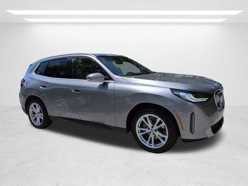New 2025 BMW X3 xDrive30 w/ Premium Package AWD/4WD image 2