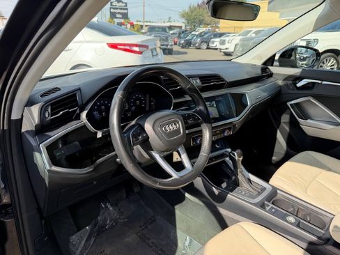 Used 2020 Audi Q3 2.0T Premium AWD/4WD image 35