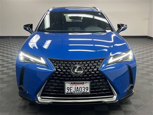 Certified 2023 Lexus UX 250h FWD w/ Accessory Package (Z2) image 3