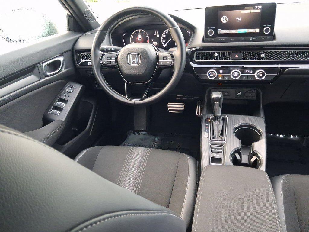 Used 2024 Honda Civic Sport image 14