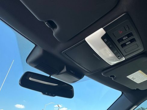 Used 2022 Mitsubishi Outlander SEL FWD image 35
