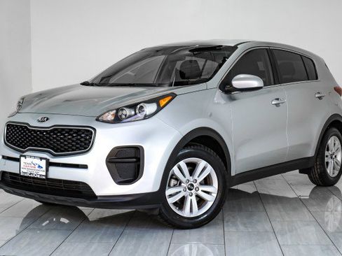 Used 2019 Kia Sportage LX image 4
