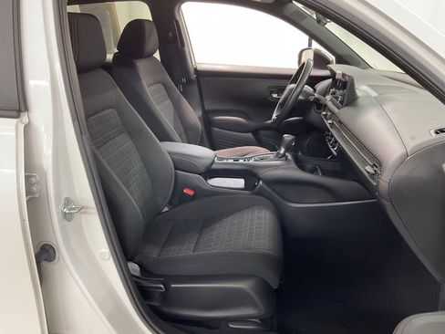 Used 2023 Honda HR-V Sport image 29