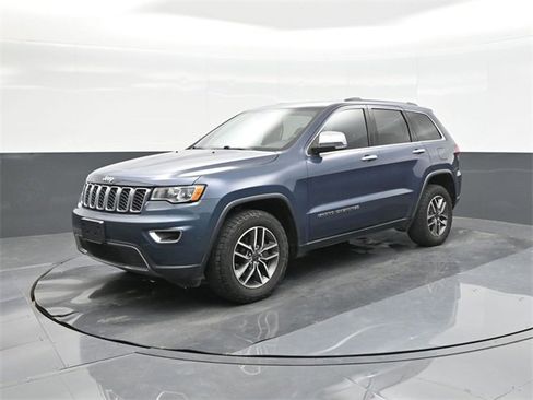 Used 2020 Jeep Grand Cherokee Limited w/ Luxury Group II image 34