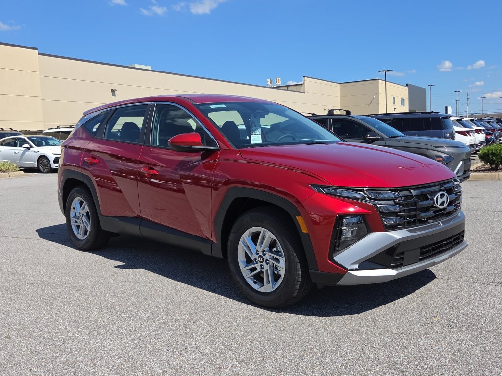 New 2026 Hyundai Tucson SE FWD image 2