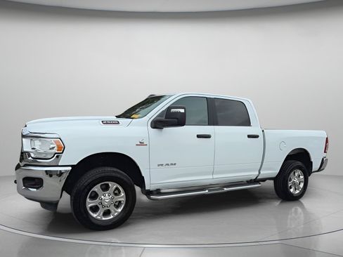 Used 2024 RAM 2500 Big Horn image 13
