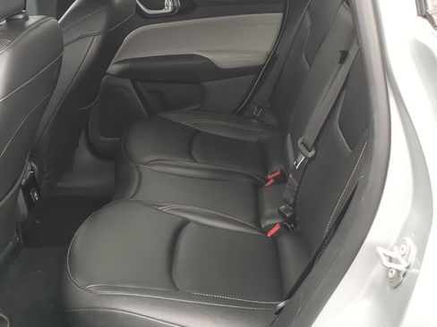 Used 2025 Jeep Compass Limited AWD/4WD image 18