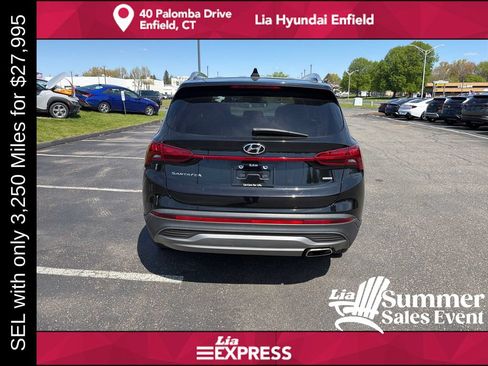 Certified 2023 Hyundai Santa Fe SEL w/ Cargo Package AWD/4WD image 4