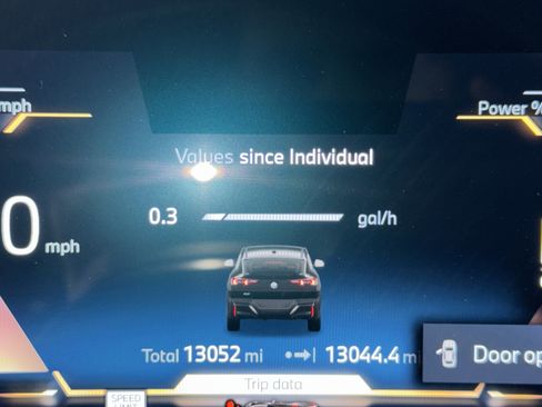 Certified 2025 BMW X2 xDrive28i image 25