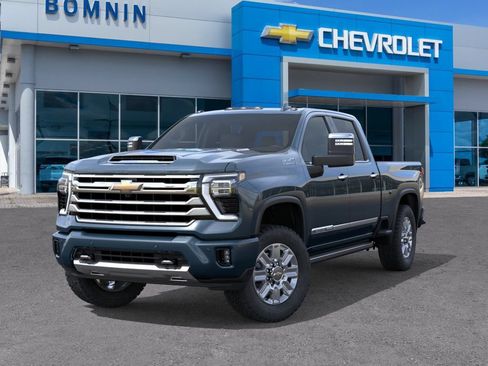 New 2026 Chevrolet Silverado 2500 High Country w/ High Country Premium Package AWD/4WD image 7