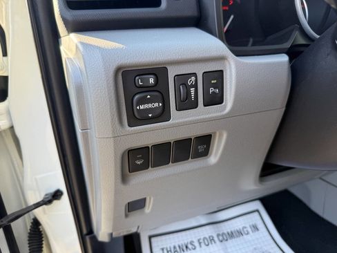 Used 2013 Toyota 4Runner SR5 image 20