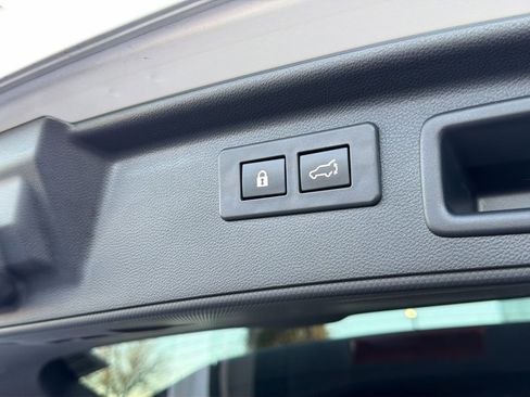 Used 2024 Subaru Forester Touring w/ POP Package 3 image 32