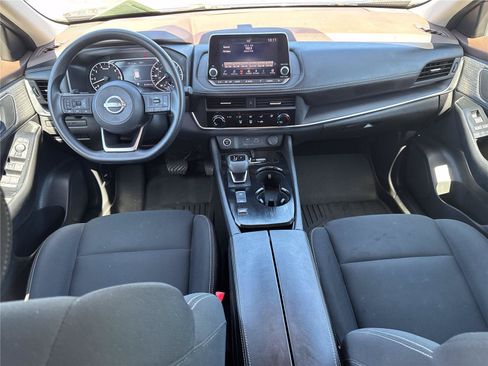 Used 2023 Nissan Rogue S FWD image 13