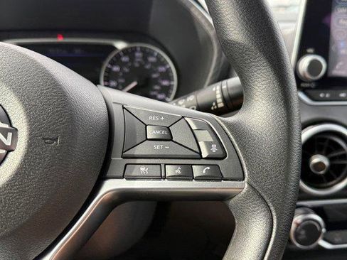 Used 2024 Nissan Sentra SV image 29