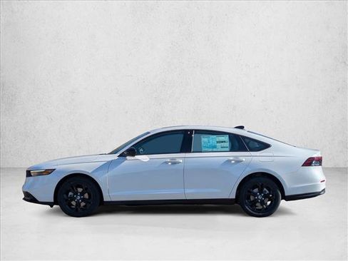 New 2025 Honda Accord SE image 5