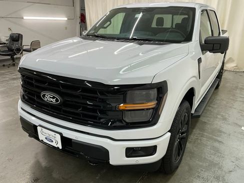 New 2026 Ford F150 XLT w/ Equipment Group 302A MID AWD/4WD image 9