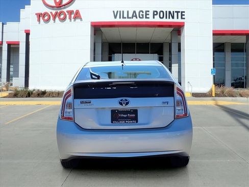 Used 2013 Toyota Prius Two image 4